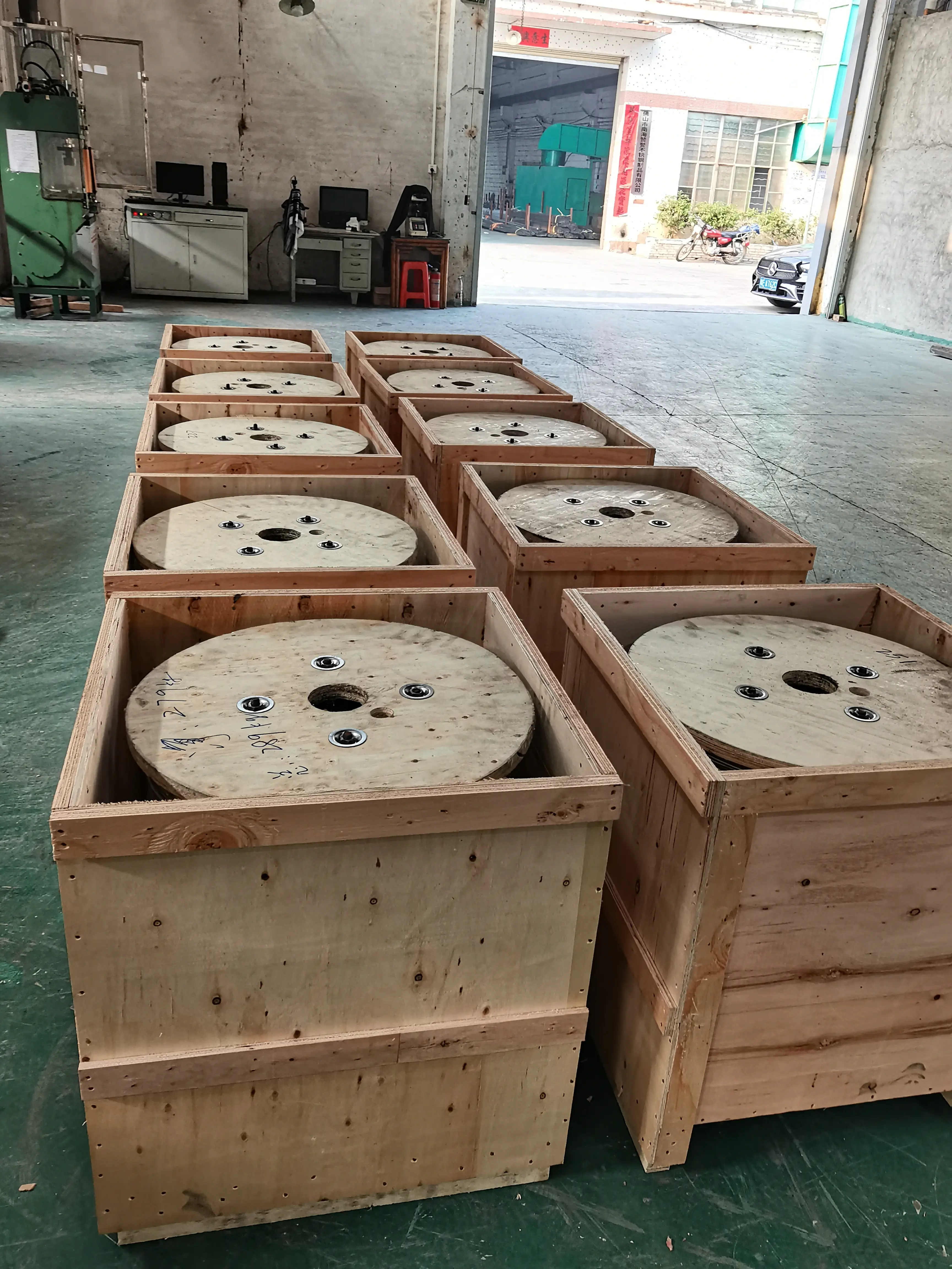 China Factory for Capillary Tube 304, 304L, 316, 316L, 321 Stainless Steel Tube Manufacturer Featured Image